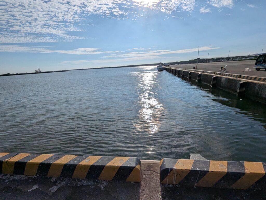 岩船港内